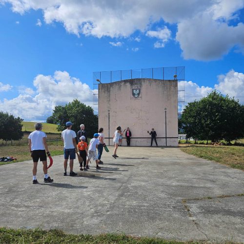 mendi-gaiak-Balade et pelote basque-12