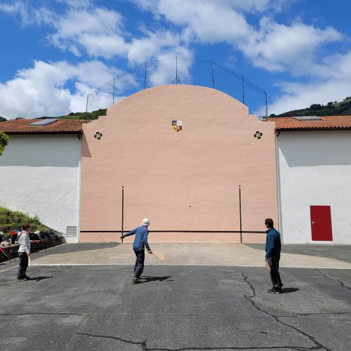 mendi-gaiak-Balade et pelote basque-2