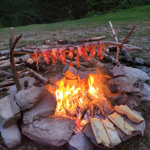 mendi-gaiak-Bivouac-1